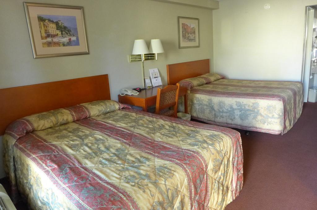 Good Nite Inn Chula Vista Oda fotoğraf