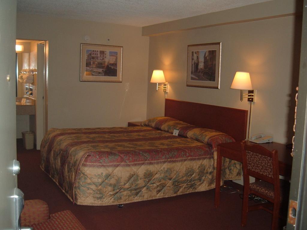 Good Nite Inn Chula Vista Oda fotoğraf